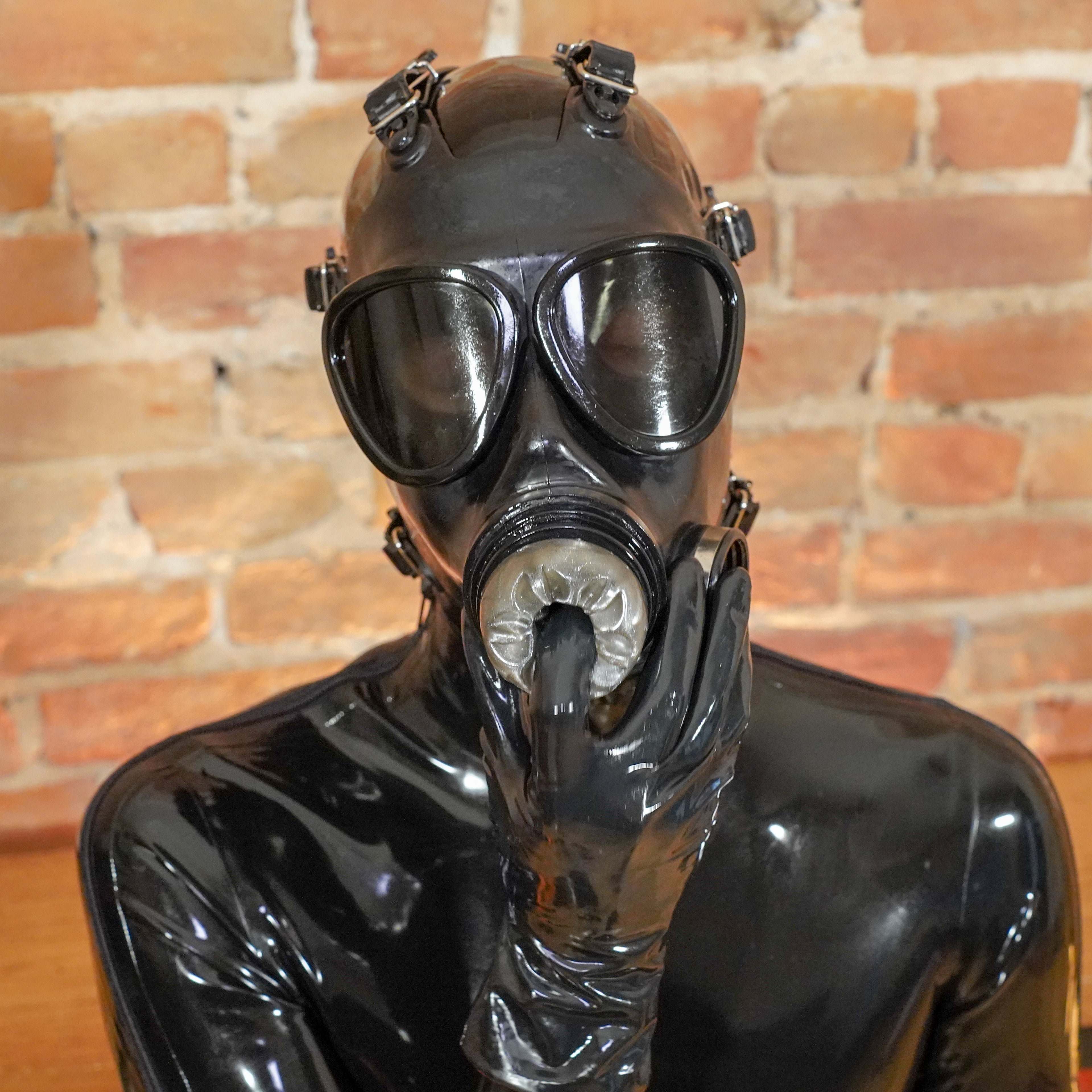 LAMBDA Oral Gasmask